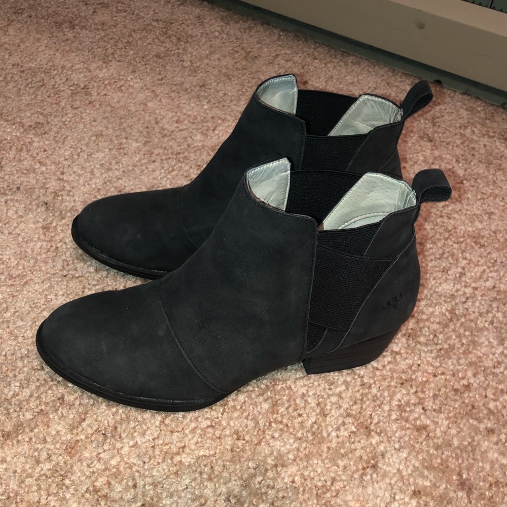 Women’s boots